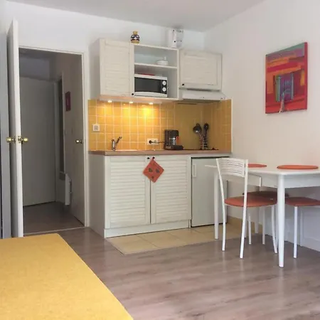 A 200 M De La 4 Couchages, Separee Avec Grande Terrasse Vu Degagee Sur Les Pins Διαμέρισμα La Baule
