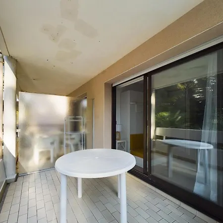 A 200 M De La 4 Couchages, Separee Avec Grande Terrasse Vu Degagee Sur Les Pins Διαμέρισμα La Baule